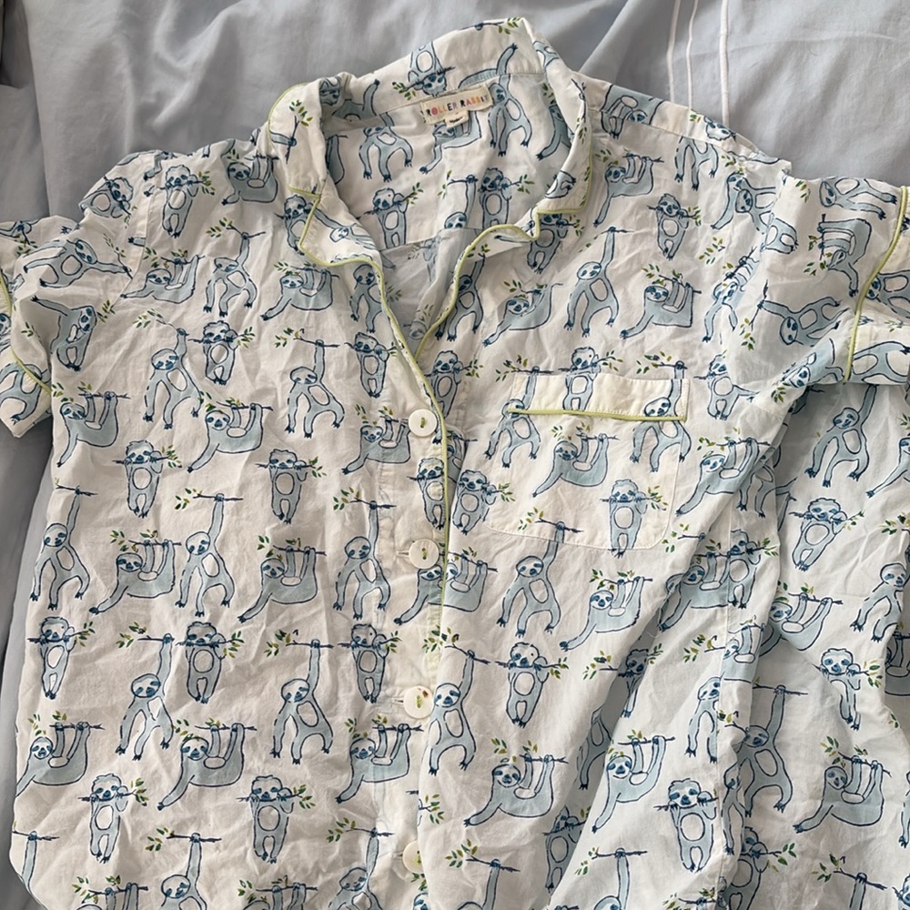 Women’s Roller Rabbit PJs - Picture 2 of 6